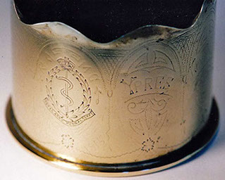 Shell Royal Medical Corps very finely engraved with places of battle: Ypres, Nevantie, Vimy Ridge, Thiepval, Pozieres .