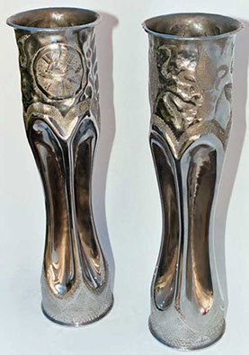 Shells Motor Transport Corps nickel-chromed fluted pair&nbsp; with insignia of MTC Spoked Wheel and Mercury winged hat. Dot technique 11- 1918&nbsp;&nbsp;&nbsp; AEF