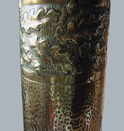 Shell with French Rooster, large upper band with oak leaves. Blackened dots work in the background.